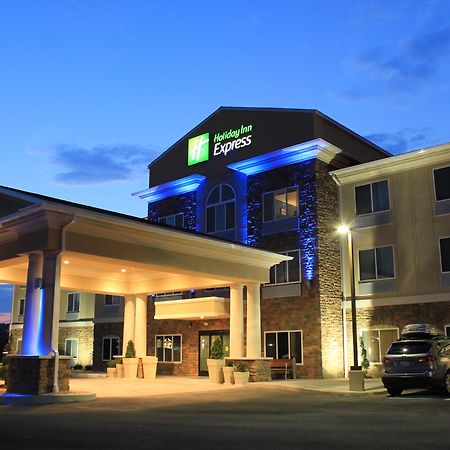 Holiday Inn Express Belle Vernon Exterior foto